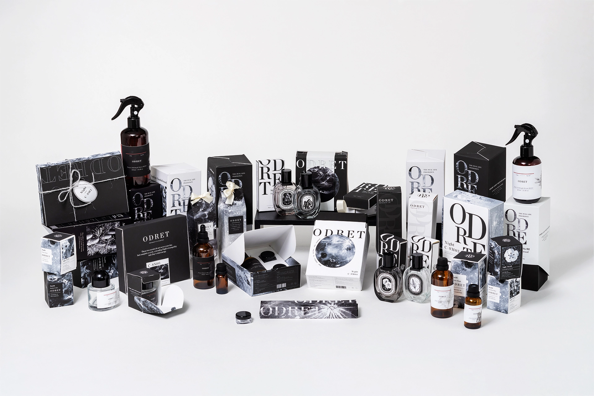 강수련, 김정수